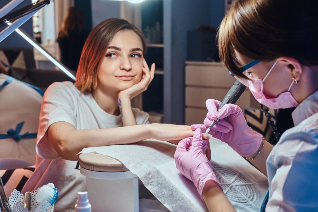 Do Russian Manicures Last Longer? Séchoir Beauty Bar