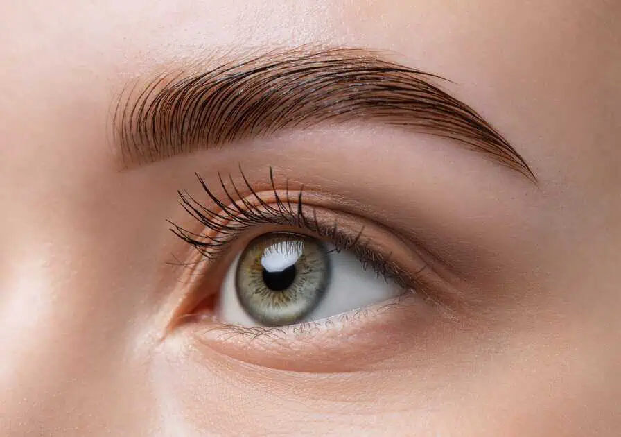 Benefits of Eyebrow Threading by Sechoir Beauty Bar in Vienna, VA